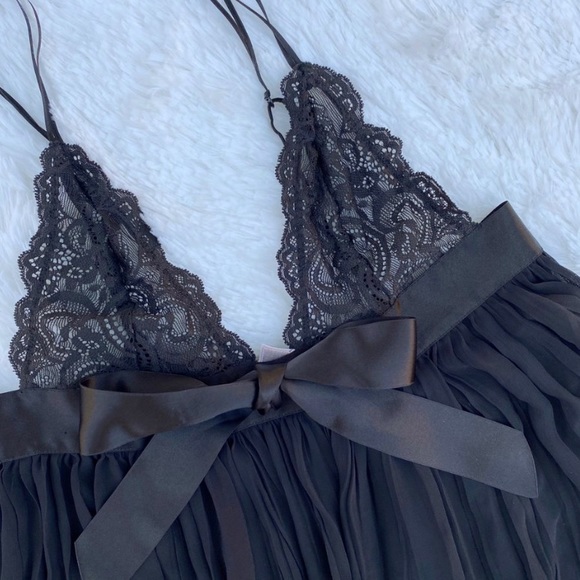 Victoria Secret Black Mini Dress Lingerie - Picture 3 of 3